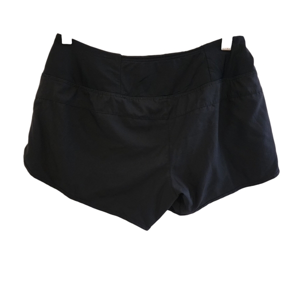 PATAGONIA Black athletic Shorts Hiking workout - Picture 2 of 4